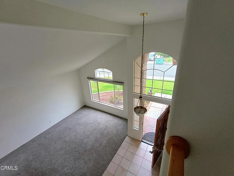 1405 La Culebra Cir — Photo 39