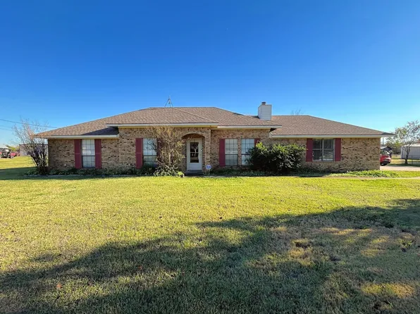 610 Farrar Rd, Waxahachie, TX 75165
