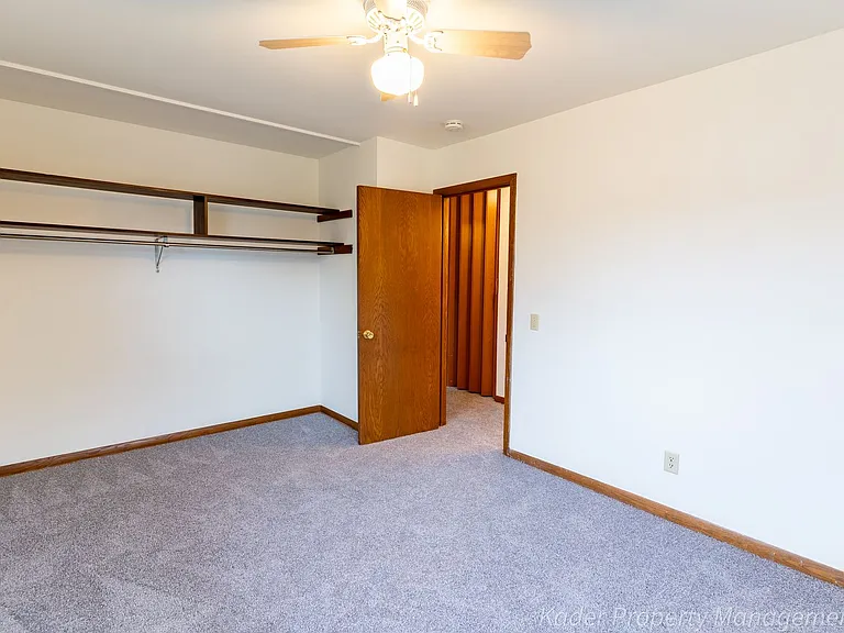 225 Nautilus Dr. — Photo 9