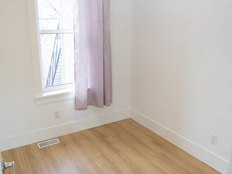 485 Cannon St E #ALL — Photo 11