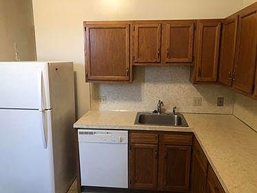 2nd image of 216 Main St #3