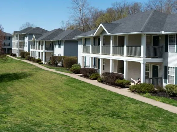15 S Shafer St APT 1003, Athens, OH 45701