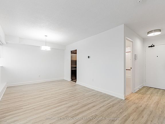 2nd image of 201 Sherbourne St #N2108