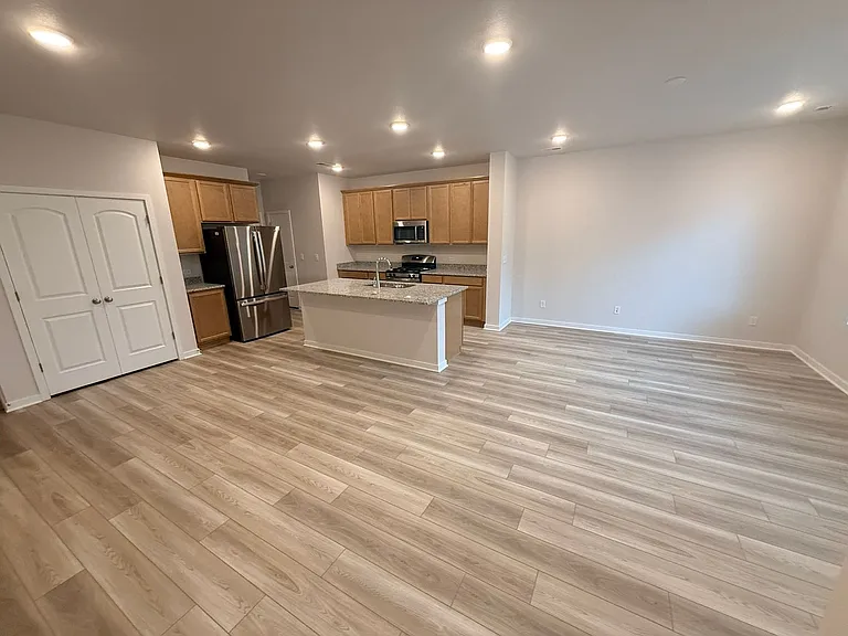 2764 Blue Iris Dr — Photo 4
