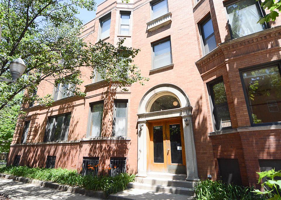1st image of 1520 W Cornelia Ave APT 1