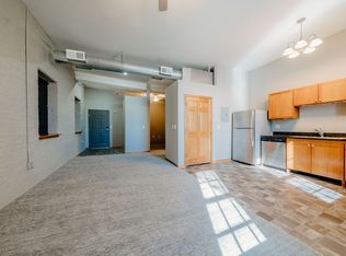 200 Seneca St #451, Leavenworth, KS 66048