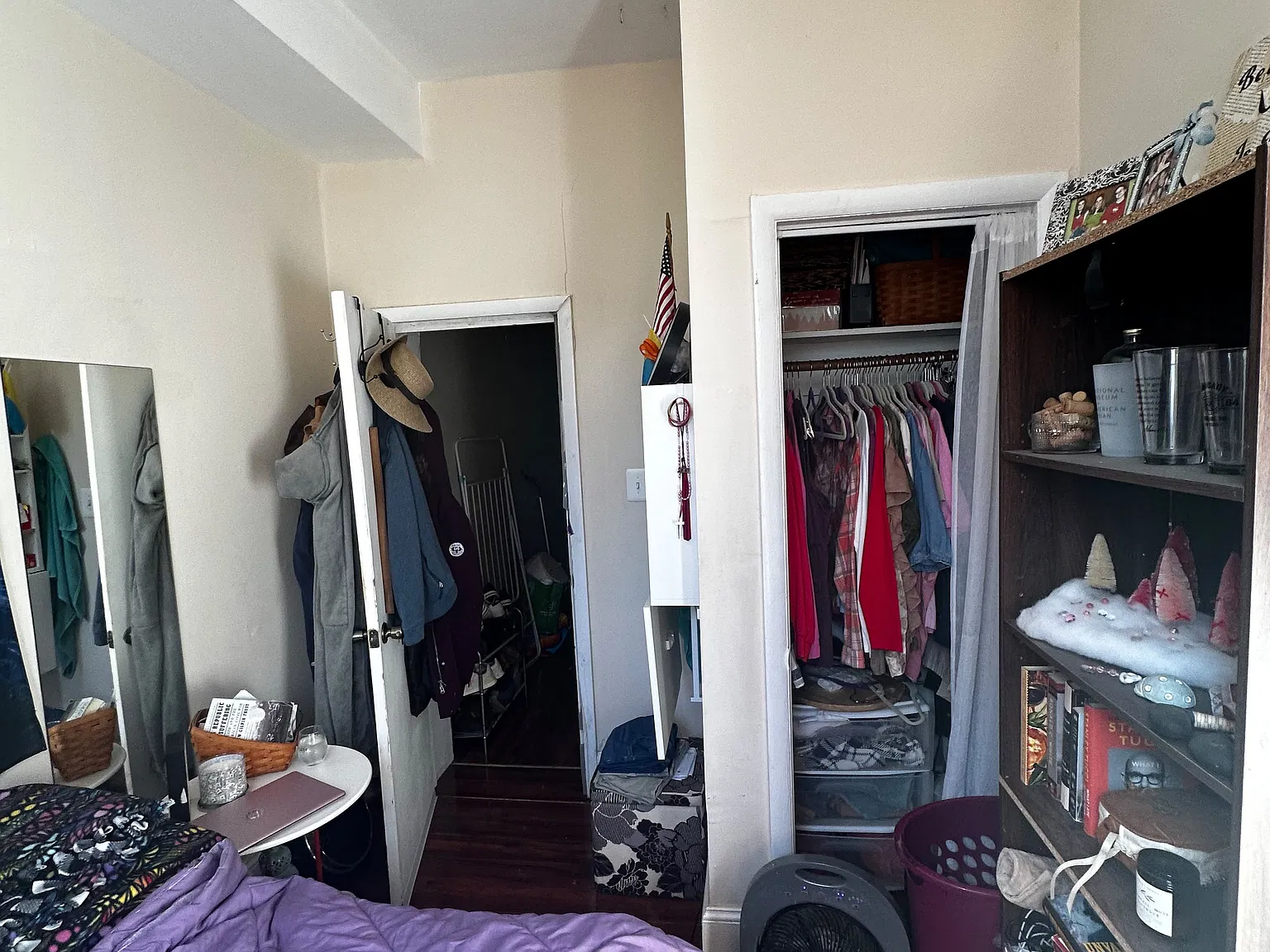 6 bed, $998 — Photo 2