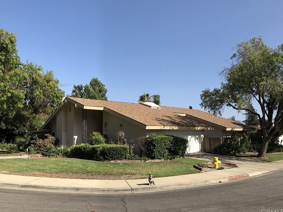 1st image of 544 Bowling Green Dr