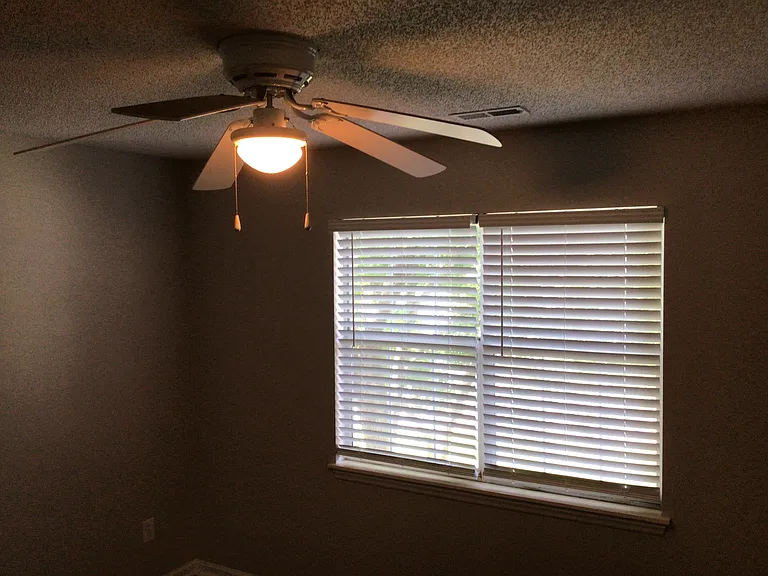 13615 Portpatrick Ln — Photo 21