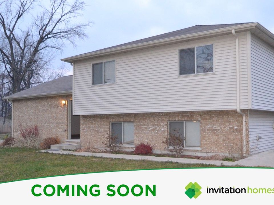 1st image of 300 Reverend Walton Dr