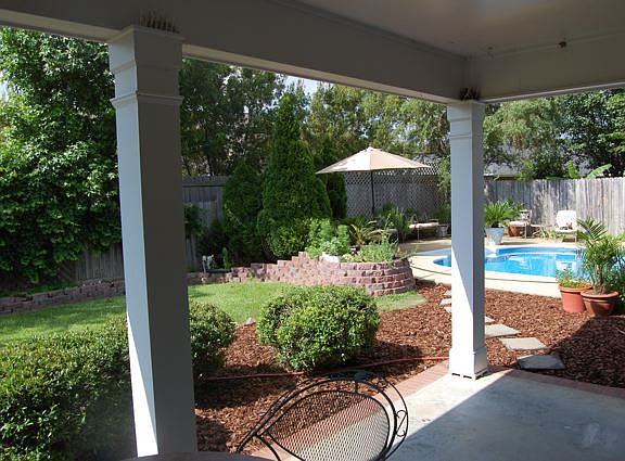 5th image of 1422 Greymont Ln
