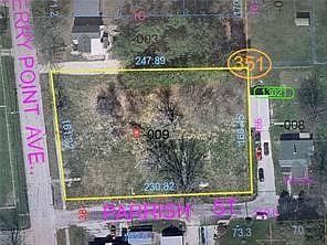 2nd image of 802 Cherry Point St