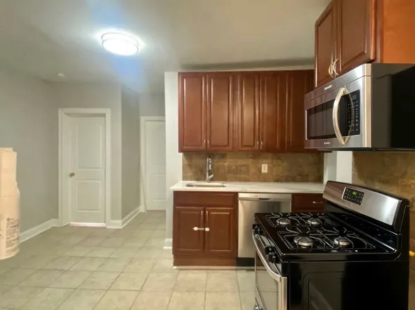 5304 Palisade Avenue image 1 of 10