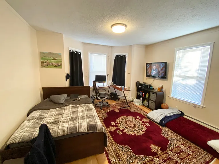 6 Bickford Ave #2 — Photo 3