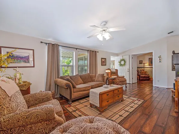 1530 Amy Dr, Newcastle, CA 95658