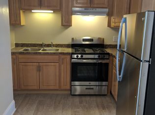 2355 N Commonwealth Ave, Chicago, IL 60614