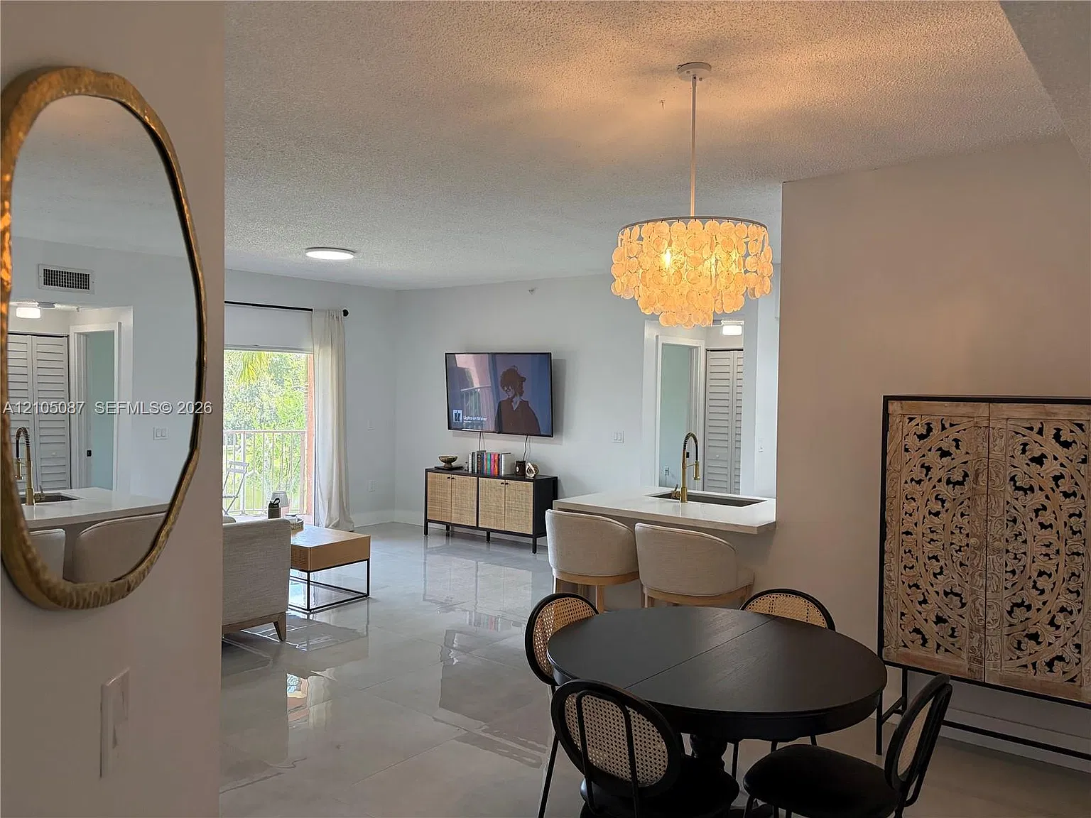 Courtyards At Davie Condo — Photo 2