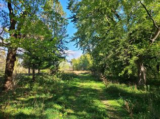 907 190th St, Hammond, WI 54015