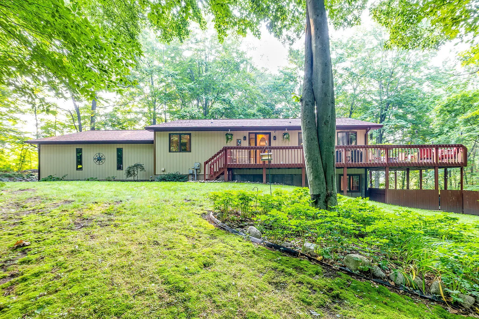 14029 Wildwood Dr photo 1