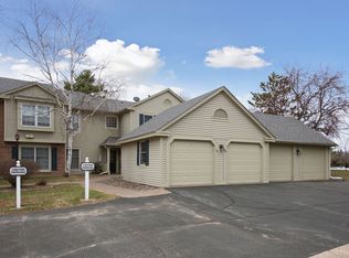 7609 110th St W, Bloomington, MN 55438