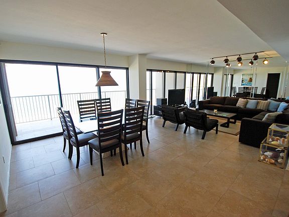 2nd image of 708 Padre Blvd #1502
