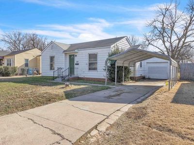 320 E Fairchild Dr, Midwest City, OK, 73110