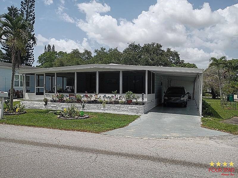 1st image of 6318 Colonial Dr