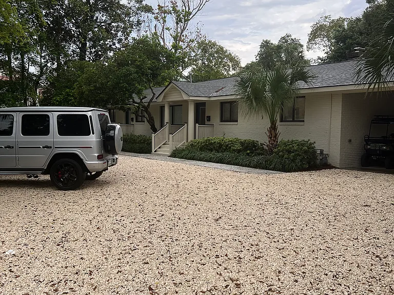22 Gadsden St #B — Photo 8