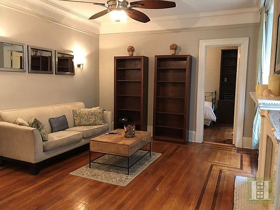 3rd image of 527 Cathedral Pkwy #25