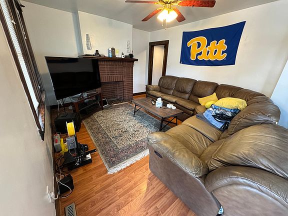 Living Room 01