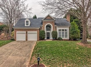9731 Deer Spring Ln, Charlotte, NC 28210