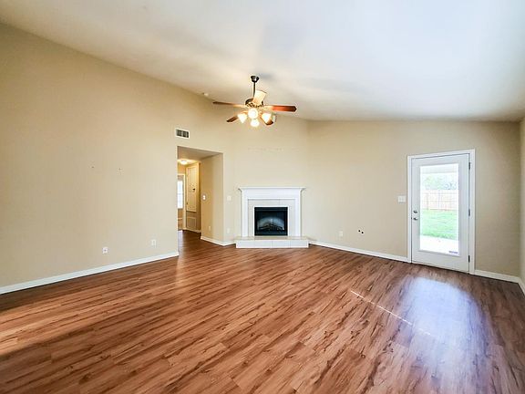 2nd image of 6568 Tampa Dr