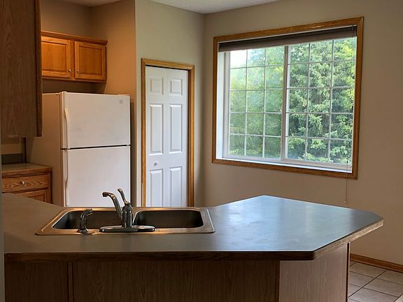 3rd image of 2521 Eagle Trace Ln #26