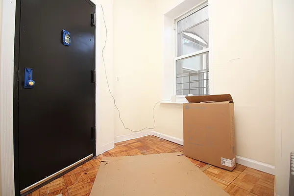 Rented by Nooklyn NYC LLC | media 2