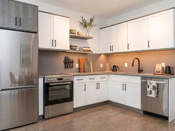 1365 Nostrand Avenue image 1 of 9
