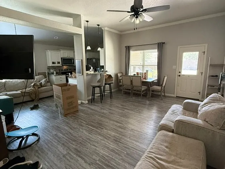 5749 Foxfire Dr — Photo 3