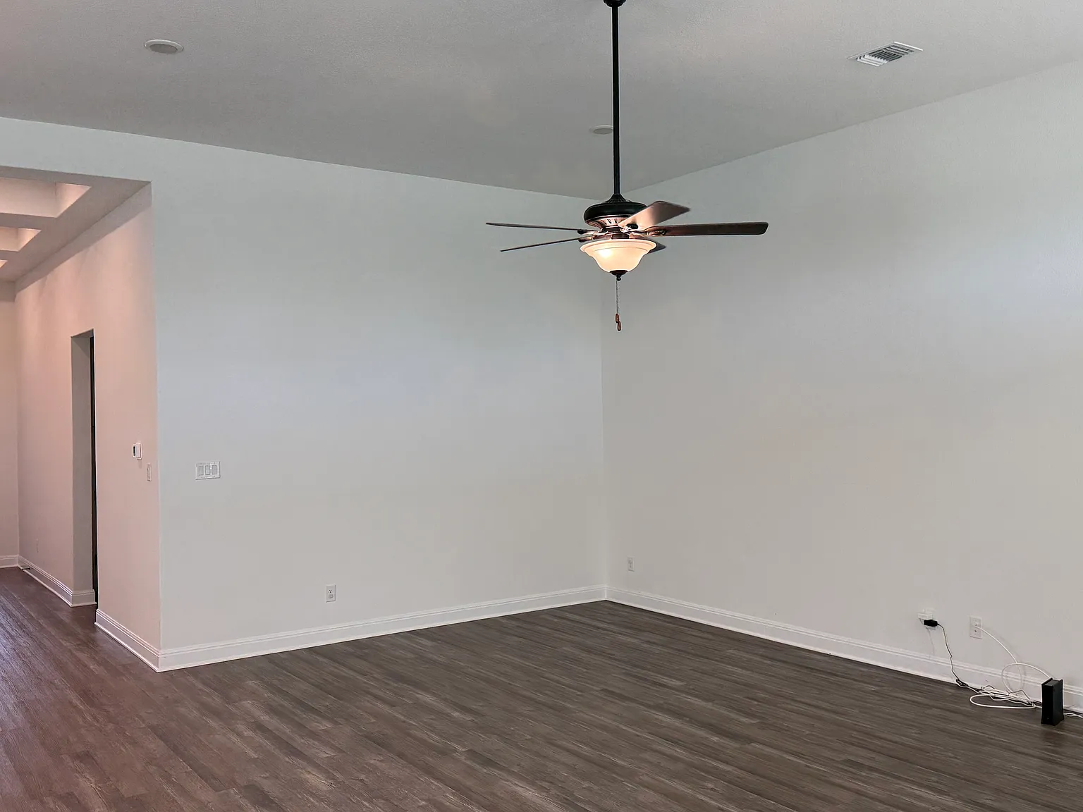 4 bed, 2610 sqft, $3,000 — Photo 4