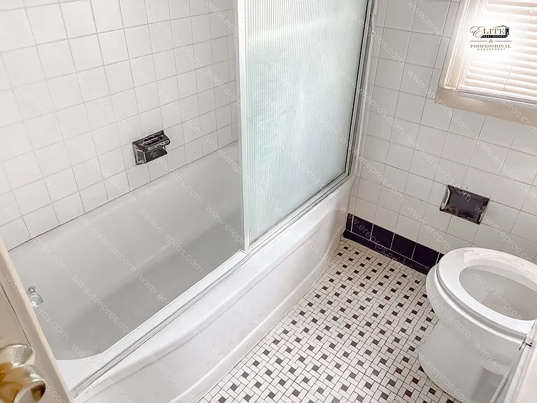 15711 Rossini Dr — Photo 9