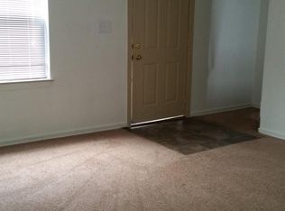 232 E 45th Ave, Gary, IN 46409