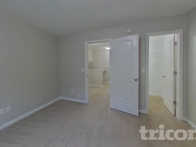 344 Longfellows Ln — Photo 9