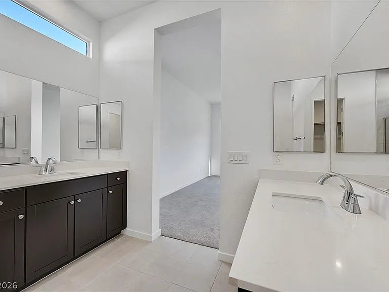 73 Atrani Bay Ct — Photo 13