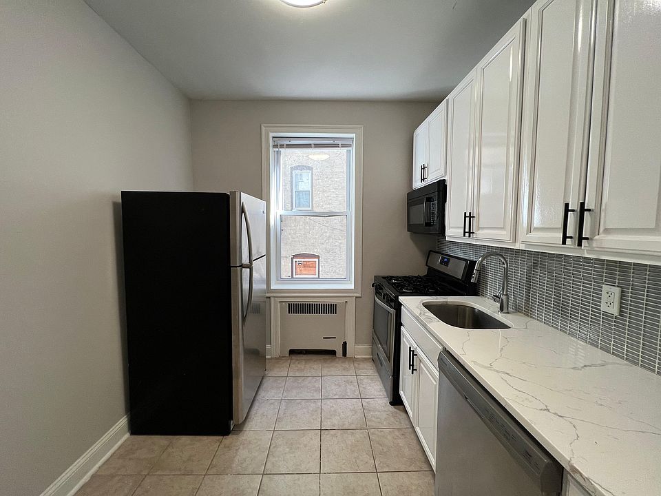 1st image of 96 Highland Ave #16E