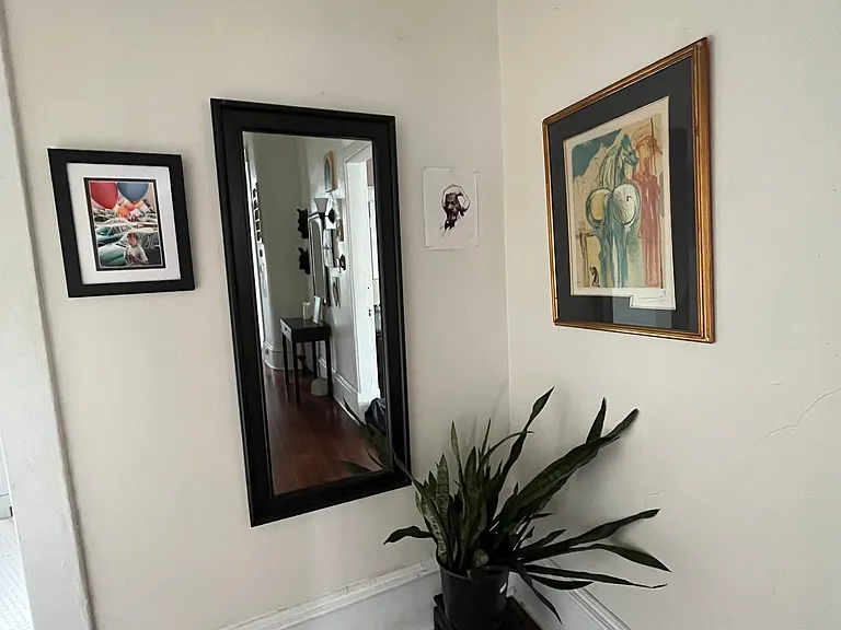 2220B Barnard St #2220B — Photo 8