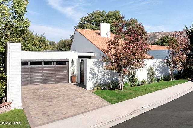 1st image of 4412 Sevenoaks Ct