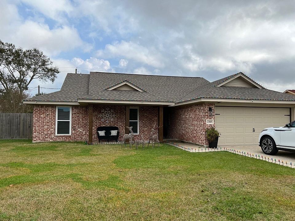 1st image of 2305 Patricia Ln