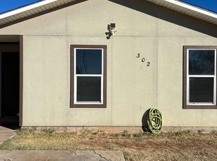 302 81st St UNIT 1, Lubbock, TX 79404