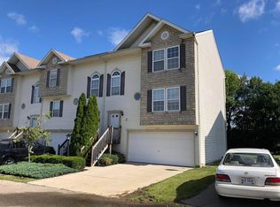 5882 Abernathy Ln, Columbus, OH 43232