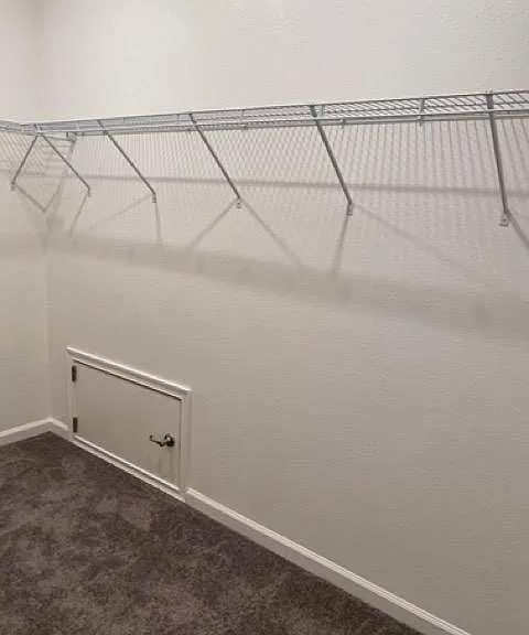 walk in closet
