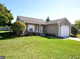 4 Falmouth Dr, Mount Laurel, NJ 08054