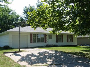 304 S Mahaffie St, Olathe, KS 66061